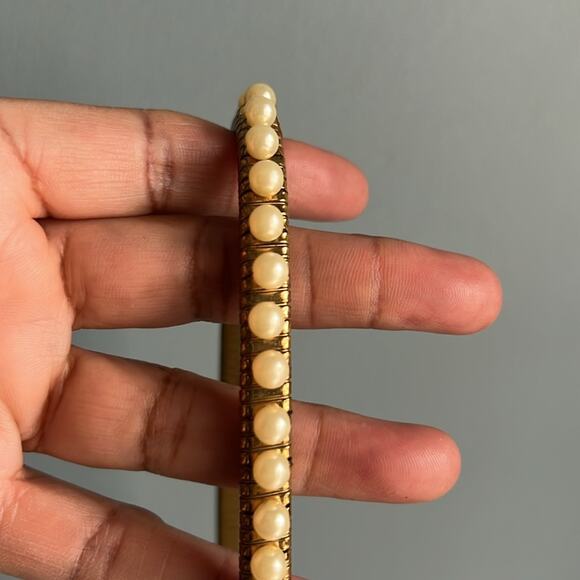 Vintage | Faux Pearl Gold Tone Stretch Belt - Picture 6 of 9